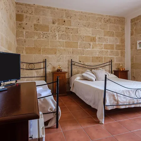 Tenuta San Trifone Giuggiola Secli